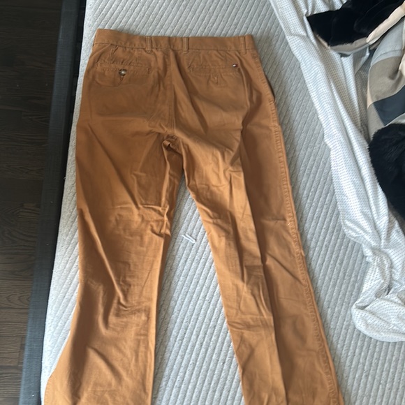 Mens Tommy Hilfiger pants - Picture 2 of 2